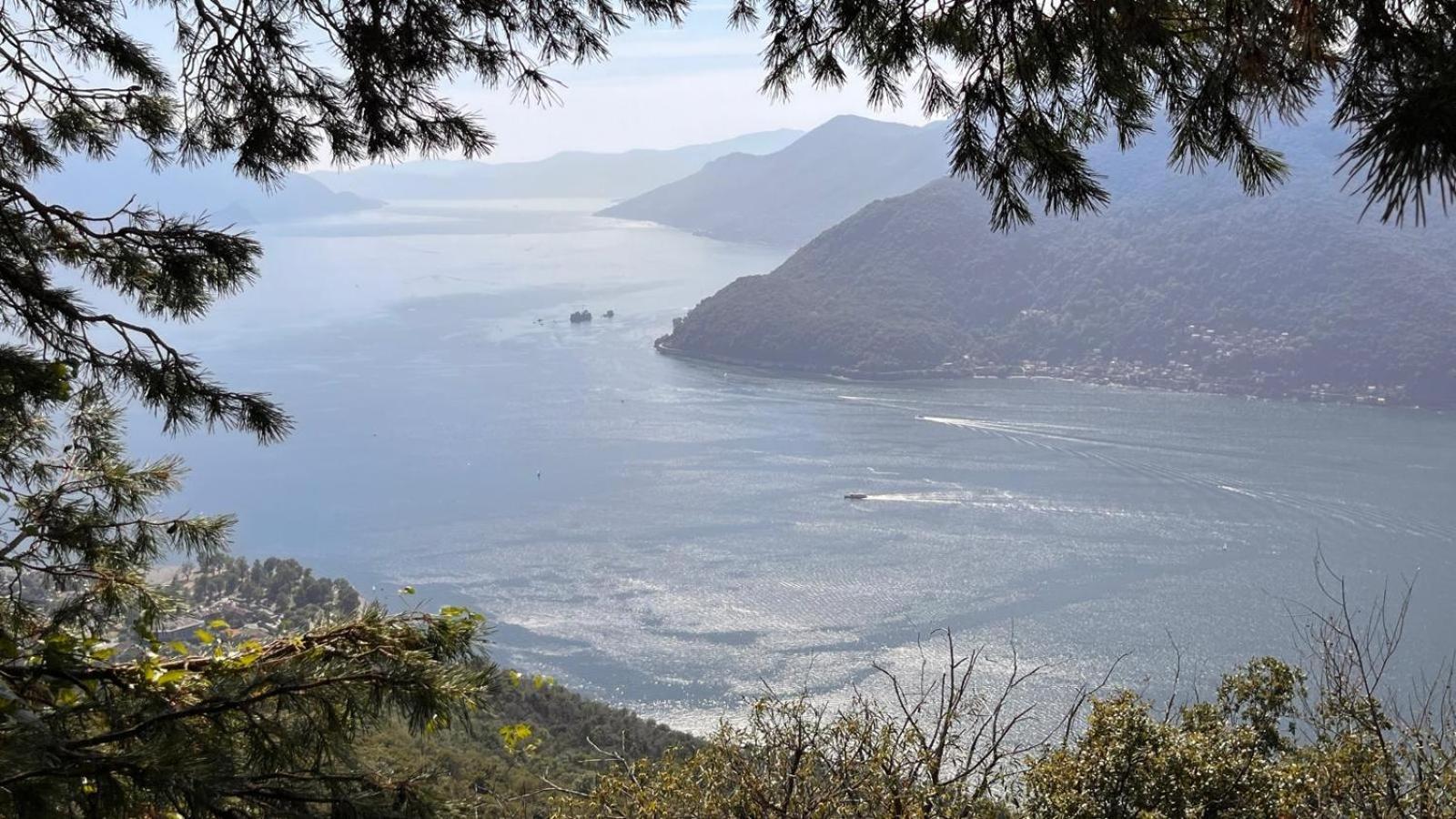 Villa Del Castanar Maccagno Luaran gambar