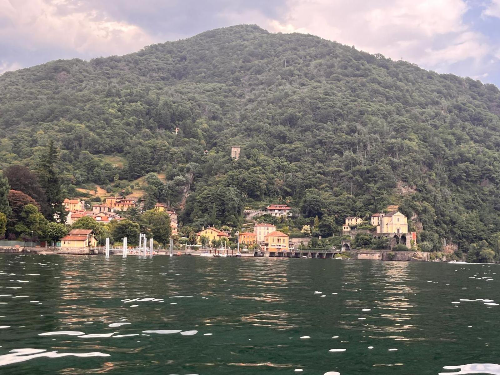 Villa Del Castanar Maccagno Luaran gambar