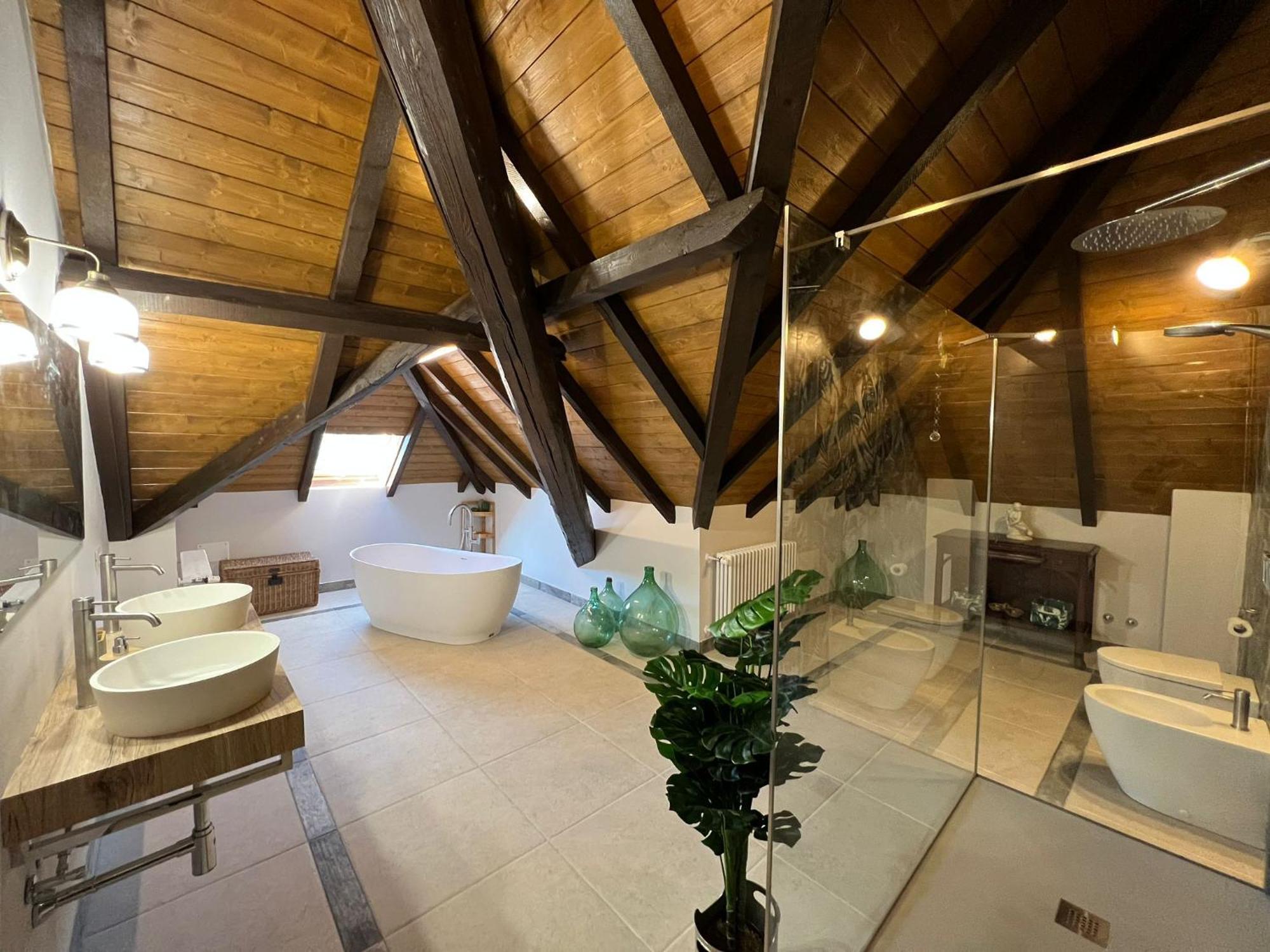 Villa Del Castanar Maccagno Luaran gambar